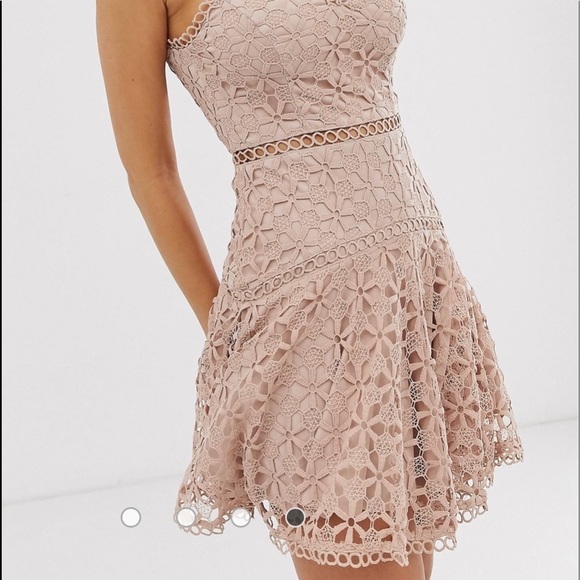 NWT WOMENS LOVE TRIANGLE FLORAL CROCHET CAMI SKATER DRESS - Picture 3 of 16